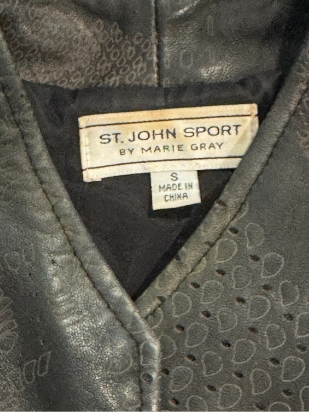 St. John Sport Black Structured Leather Studded Grommet Jacket Size S - Picture 8 of 11